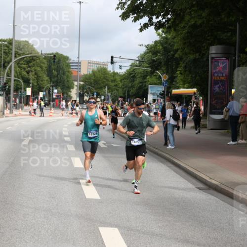 29.06.2025 - hella hamburg halbmarathon Yannick Fuchs http://msf.ph/oto/8164971 29.06.2025 10:22:22 20KM 1577, 5344, 9079, 9097, 10485, 10848, 13956, 14019, 14828, 15136, 18037, 18124, 19050 meine-sportfotos.de