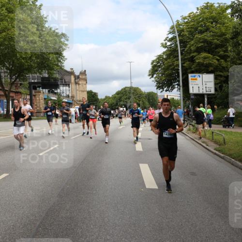 29.06.2025 - hella hamburg halbmarathon Yannick Fuchs http://msf.ph/oto/8165029 29.06.2025 10:40:09 20KM 1569, 1600, 1920, 2048, 2138, 2189, 2270, 2367, 2590, 2707, 3056, 3186, 3477, 4277, 4345, 4854, 5648, 6071, 6290, 6460, 6711, 7056, 7385, 7450, 8374, 8668, 9585, 10792, 10796, 11495, 11773, 11821, 11936, 12084, 12277, 13525, 14200, 14228, 14374, 14385, 14764, 14911, 15563, 15636, 15741, 16513, 16624, 17499, 17674, 17835, 18081, 18346, 18637, 18878 meine-sportfotos.de