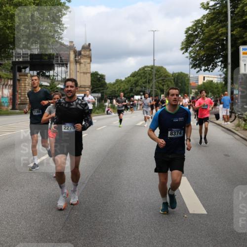 29.06.2025 - hella hamburg halbmarathon Yannick Fuchs http://msf.ph/oto/8165133 29.06.2025 10:40:11 20KM 1569, 1600, 1920, 2048, 2138, 2189, 2270, 2590, 2707, 3056, 3186, 3477, 4277, 4345, 4854, 5648, 6071, 6290, 6460, 6532, 6711, 7056, 7385, 7450, 8269, 8374, 8668, 9585, 10792, 10796, 11495, 11773, 11936, 12084, 12277, 13525, 14062, 14200, 14228, 14374, 14385, 14462, 14764, 14911, 15563, 15636, 15741, 16513, 16624, 17499, 17674, 17835, 18081, 18346, 18637, 18878 meine-sportfotos.de