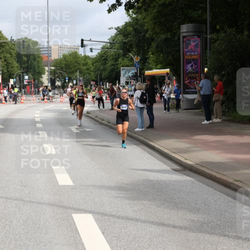 29.06.2025 - hella hamburg halbmarathon Yannick Fuchs http://msf.ph/oto/8165166 29.06.2025 10:22:26 20KM 5344, 9097, 9804, 10485, 10848, 12341, 13941, 13956, 14019, 14828, 15136, 15583, 17893, 18037, 18124, 19050, 19114 meine-sportfotos.de