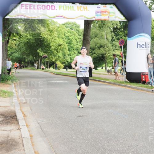 29.06.2025 - hella hamburg halbmarathon MichiJ http://msf.ph/oto/8165179 29.06.2025 10:13:42 Zwischen KM18-KM19 2459, 6816, 9447, 16169, 18693 meine-sportfotos.de