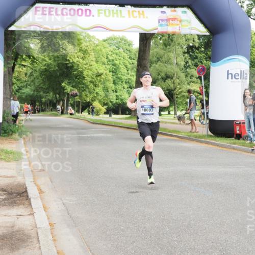 29.06.2025 - hella hamburg halbmarathon MichiJ http://msf.ph/oto/8165201 29.06.2025 10:13:42 Zwischen KM18-KM19 2459, 6816, 9447, 16169, 18693 meine-sportfotos.de
