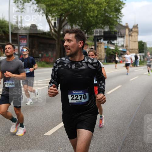 29.06.2025 - hella hamburg halbmarathon Yannick Fuchs http://msf.ph/oto/8165218 29.06.2025 10:40:12 20KM 1569, 1600, 1920, 2048, 2138, 2189, 2270, 2590, 2707, 3056, 3186, 3477, 4277, 4345, 4854, 5648, 6071, 6290, 6460, 6532, 6711, 7056, 7385, 7450, 8269, 8374, 8668, 9585, 10792, 10796, 11495, 11773, 11936, 12084, 12277, 13525, 14062, 14200, 14228, 14374, 14385, 14462, 14764, 14804, 14911, 15563, 15636, 15741, 16513, 16624, 17499, 17674, 17835, 18081, 18346, 18637, 18878 meine-sportfotos.de