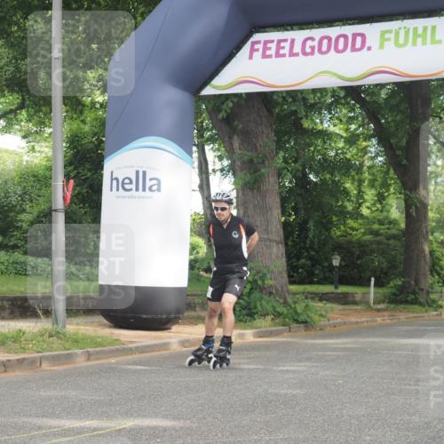 29.06.2025 - hella hamburg halbmarathon KatJ http://msf.ph/oto/8165456 29.06.2025 09:14:58 Zwischen KM18-KM19  meine-sportfotos.de