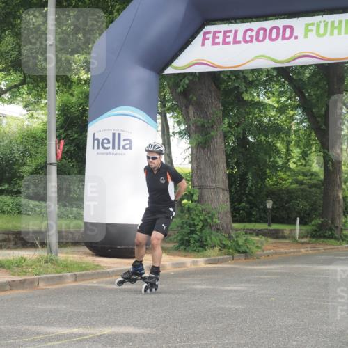 29.06.2025 - hella hamburg halbmarathon KatJ http://msf.ph/oto/8165477 29.06.2025 09:14:58 Zwischen KM18-KM19  meine-sportfotos.de