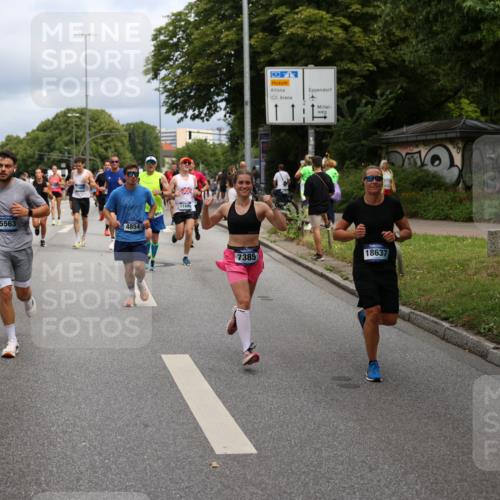 29.06.2025 - hella hamburg halbmarathon Yannick Fuchs http://msf.ph/oto/8165495 29.06.2025 10:40:15 20KM 1569, 1600, 1920, 2048, 2138, 2189, 2270, 2590, 2707, 3056, 3186, 3477, 4277, 4345, 4854, 6071, 6290, 6460, 6532, 6711, 7056, 7385, 7450, 8269, 8374, 8577, 8668, 9585, 10792, 10796, 11094, 11495, 11773, 11936, 12084, 12277, 13525, 14062, 14200, 14228, 14385, 14462, 14764, 14804, 14911, 15563, 15741, 16513, 16624, 17499, 17674, 17835, 18081, 18346, 18637, 18878 meine-sportfotos.de