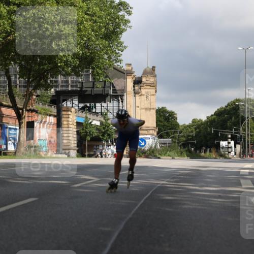 29.06.2025 - hella hamburg halbmarathon Yannick Fuchs http://msf.ph/oto/8165498 29.06.2025 09:04:42 20KM  meine-sportfotos.de