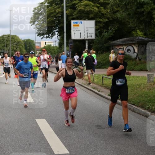 29.06.2025 - hella hamburg halbmarathon Yannick Fuchs http://msf.ph/oto/8165521 29.06.2025 10:40:15 20KM 1569, 1600, 1920, 2048, 2138, 2189, 2270, 2590, 2707, 3056, 3186, 3477, 4277, 4345, 4854, 6071, 6290, 6460, 6532, 6711, 7056, 7385, 7450, 8269, 8374, 8577, 8668, 9585, 10792, 10796, 11094, 11495, 11773, 11936, 12084, 12277, 13525, 14062, 14200, 14228, 14385, 14462, 14764, 14804, 14911, 15563, 15741, 16513, 16624, 17499, 17674, 17835, 18081, 18346, 18637, 18878 meine-sportfotos.de