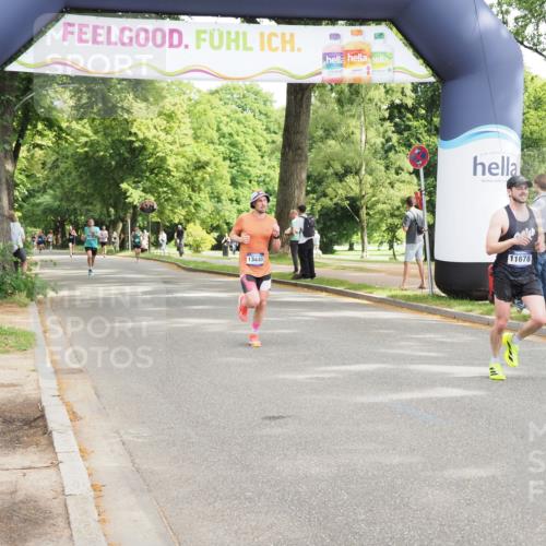 29.06.2025 - hella hamburg halbmarathon MichiJ http://msf.ph/oto/8165825 29.06.2025 10:14:00 Zwischen KM18-KM19 7963, 11678, 13440 meine-sportfotos.de