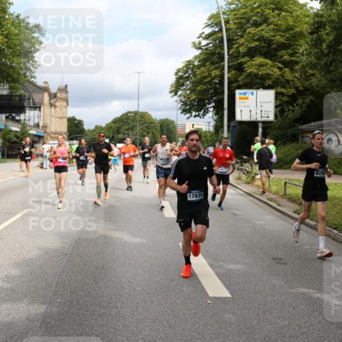 29.06.2025 - hella hamburg halbmarathon Yannick Fuchs http://msf.ph/oto/8165957 29.06.2025 10:40:20 20KM 1569, 1600, 1759, 1920, 2048, 2138, 2189, 2590, 3056, 3477, 4345, 4854, 6071, 6290, 6460, 6532, 6711, 7385, 7450, 7961, 8269, 8577, 8668, 9585, 10792, 10796, 11094, 11125, 11495, 11773, 11936, 12084, 12277, 13525, 14062, 14200, 14228, 14462, 14804, 14911, 15563, 15741, 16624, 17190, 17499, 17674, 17835, 18081, 18637, 19128 meine-sportfotos.de