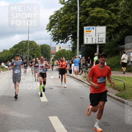 29.06.2025 - hella hamburg halbmarathon Yannick Fuchs http://msf.ph/oto/8166435 29.06.2025 10:40:27 20KM 1569, 1600, 1759, 1920, 2048, 2138, 2189, 2842, 3477, 4345, 4949, 6460, 6532, 6700, 6711, 7450, 7961, 8269, 8577, 8668, 10792, 10796, 11094, 11125, 11773, 11936, 12084, 12277, 13525, 13630, 14062, 14200, 14228, 14462, 14804, 14911, 15741, 16286, 16624, 17190, 17332, 19128 meine-sportfotos.de