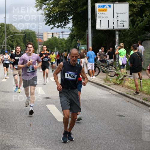 29.06.2025 - hella hamburg halbmarathon Yannick Fuchs http://msf.ph/oto/8166565 29.06.2025 10:40:30 20KM 1139, 1569, 1600, 1759, 1920, 2048, 2138, 2189, 2842, 4345, 4949, 6388, 6460, 6532, 6700, 6711, 7961, 8269, 8577, 8668, 11094, 11125, 11491, 11773, 11936, 12277, 13630, 13782, 14062, 14200, 14228, 14262, 14462, 14804, 14911, 15133, 15741, 16286, 17190, 17332, 17892, 19128 meine-sportfotos.de