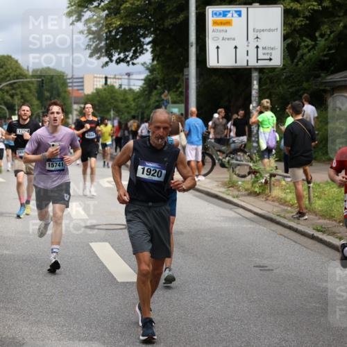 29.06.2025 - hella hamburg halbmarathon Yannick Fuchs http://msf.ph/oto/8166575 29.06.2025 10:40:30 20KM 1139, 1569, 1600, 1759, 1920, 2048, 2138, 2189, 2842, 4345, 4949, 6388, 6460, 6532, 6700, 6711, 7961, 8269, 8577, 8668, 11094, 11125, 11491, 11773, 11936, 12277, 13630, 13782, 14062, 14200, 14228, 14262, 14462, 14804, 14911, 15133, 15741, 16286, 17190, 17332, 17892, 19128 meine-sportfotos.de