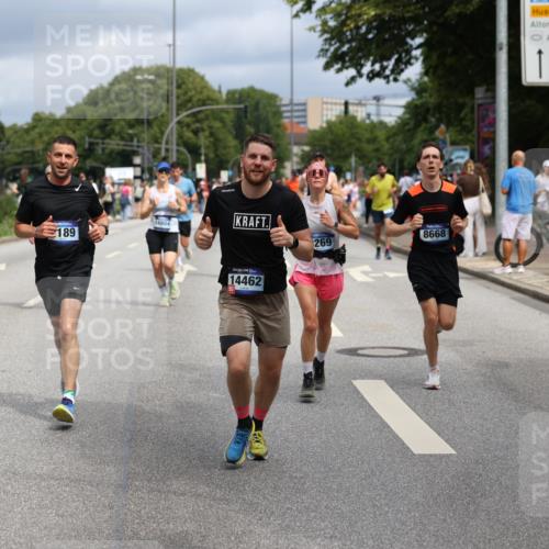 29.06.2025 - hella hamburg halbmarathon Yannick Fuchs http://msf.ph/oto/8166678 29.06.2025 10:40:33 20KM 1139, 1600, 1759, 1920, 2048, 2189, 2842, 3087, 4237, 4345, 4949, 6388, 6460, 6532, 6691, 6700, 7335, 7961, 8269, 8577, 8668, 11094, 11125, 11491, 11773, 11936, 12171, 12269, 12579, 13630, 13782, 14062, 14200, 14228, 14262, 14462, 14722, 14804, 15133, 15206, 15741, 15900, 16127, 16286, 17008, 17190, 17332, 17492, 17892, 19128 meine-sportfotos.de
