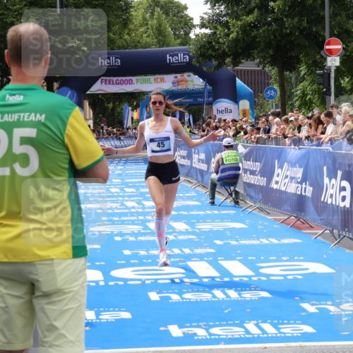 29.06.2025 - hella hamburg halbmarathon Zöllner http://msf.ph/oto/8166689 29.06.2025 10:15:51 Ziel 45 meine-sportfotos.de