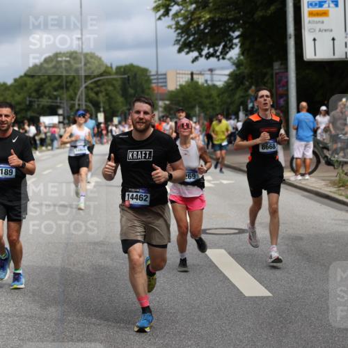 29.06.2025 - hella hamburg halbmarathon Yannick Fuchs http://msf.ph/oto/8166715 29.06.2025 10:40:33 20KM 1139, 1600, 1759, 1920, 2048, 2189, 2842, 3087, 4237, 4345, 4949, 6388, 6460, 6532, 6691, 6700, 7335, 7961, 8269, 8577, 8668, 11094, 11125, 11491, 11773, 11936, 12171, 12269, 12579, 13630, 13782, 14062, 14200, 14228, 14262, 14462, 14722, 14804, 15133, 15206, 15741, 15900, 16127, 16286, 17008, 17190, 17332, 17492, 17892, 19128 meine-sportfotos.de