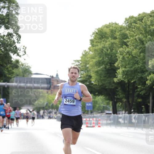 29.06.2025 - hella hamburg halbmarathon Jannik Wohlers http://msf.ph/oto/8166801 29.06.2025 09:41:02 Lombardsbrücke 2459, 7963, 9442, 10234, 11624, 17856, 17886 meine-sportfotos.de