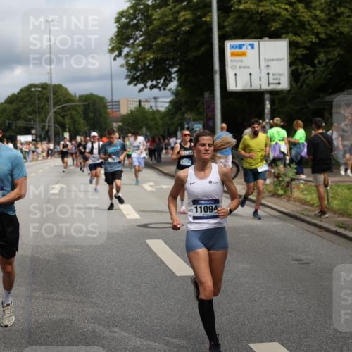 29.06.2025 - hella hamburg halbmarathon Yannick Fuchs http://msf.ph/oto/8166890 29.06.2025 10:40:38 20KM 1139, 1759, 2048, 2189, 2842, 3087, 4237, 4497, 4949, 6388, 6421, 6532, 6691, 6700, 7335, 7961, 8142, 8269, 8482, 8577, 8668, 8981, 9232, 9529, 9786, 11094, 11125, 11185, 11491, 12171, 12269, 12579, 12891, 13630, 13698, 13782, 14062, 14228, 14262, 14462, 14722, 14804, 15133, 15149, 15157, 15206, 15900, 16127, 16286, 17008, 17190, 17281, 17332, 17492, 17892, 18118, 19128 meine-sportfotos.de