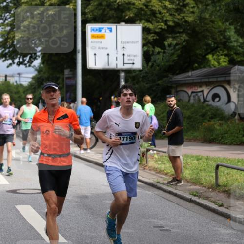 29.06.2025 - hella hamburg halbmarathon Yannick Fuchs http://msf.ph/oto/8167072 29.06.2025 10:40:43 20KM 1139, 1759, 2842, 3087, 4091, 4237, 4497, 4949, 5459, 6388, 6421, 6691, 6700, 6978, 7335, 7961, 8142, 8482, 8577, 8981, 9232, 9386, 9529, 9786, 11094, 11125, 11185, 11491, 12171, 12269, 12579, 12651, 12891, 13630, 13698, 13782, 13940, 14045, 14262, 14541, 14722, 15133, 15149, 15157, 15206, 15900, 16127, 16286, 17008, 17190, 17281, 17332, 17461, 17492, 17892, 18118, 19128 meine-sportfotos.de