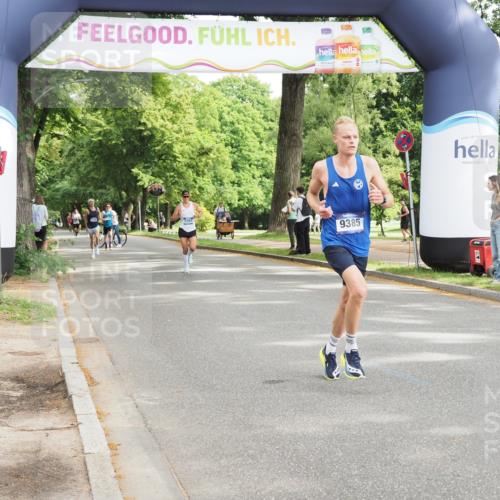 29.06.2025 - hella hamburg halbmarathon MichiJ http://msf.ph/oto/8167080 29.06.2025 10:14:18 Zwischen KM18-KM19 9385, 10234, 11194, 19078 meine-sportfotos.de