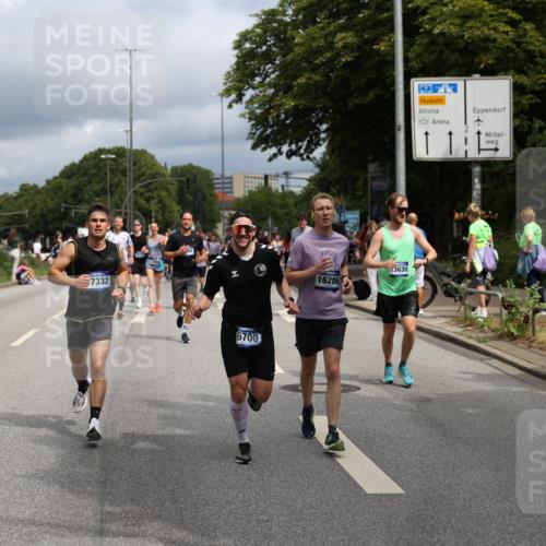 29.06.2025 - hella hamburg halbmarathon Yannick Fuchs http://msf.ph/oto/8167137 29.06.2025 10:40:45 20KM 1139, 1759, 2842, 3087, 4091, 4237, 4497, 4949, 5459, 6388, 6421, 6691, 6700, 6978, 7335, 7961, 8023, 8142, 8482, 8981, 9232, 9386, 9529, 9786, 11125, 11185, 11491, 12171, 12269, 12579, 12651, 12891, 13630, 13698, 13782, 13940, 14045, 14262, 14541, 14722, 15133, 15149, 15157, 15206, 15900, 16081, 16127, 16286, 17008, 17190, 17281, 17332, 17353, 17461, 17492, 17865, 17892, 18118, 19128 meine-sportfotos.de
