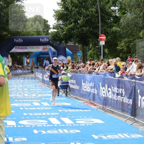 29.06.2025 - hella hamburg halbmarathon Zöllner http://msf.ph/oto/8167159 29.06.2025 10:17:11 Ziel 4116 meine-sportfotos.de