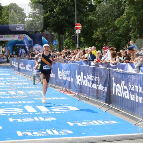 29.06.2025 - hella hamburg halbmarathon Zöllner http://msf.ph/oto/8167181 29.06.2025 10:17:12 Ziel 4116 meine-sportfotos.de