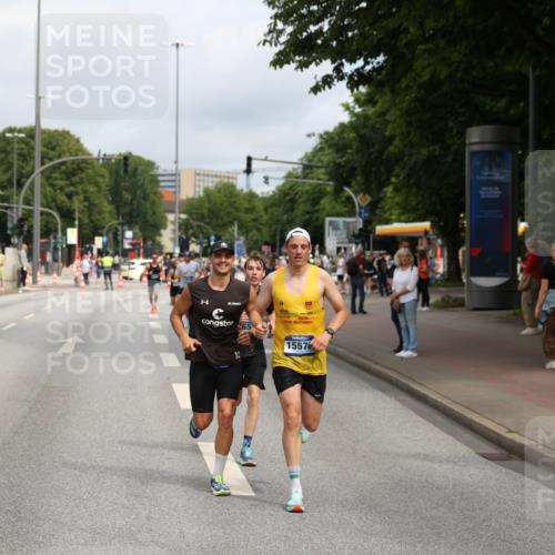 29.06.2025 - hella hamburg halbmarathon Yannick Fuchs http://msf.ph/oto/8167227 29.06.2025 10:22:55 20KM 1122, 2203, 4678, 5367, 7651, 8731, 10106, 10655, 13941, 14757, 15576, 15583, 16377, 17354, 17893, 18567, 18832, 19114 meine-sportfotos.de