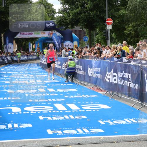 29.06.2025 - hella hamburg halbmarathon Zöllner http://msf.ph/oto/8167447 29.06.2025 10:18:06 Ziel 19072 meine-sportfotos.de