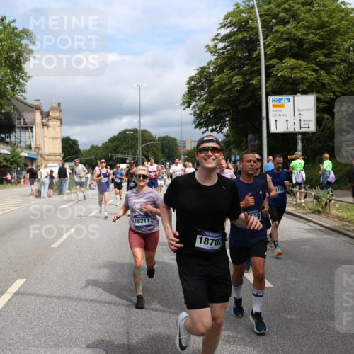 29.06.2025 - hella hamburg halbmarathon Yannick Fuchs http://msf.ph/oto/8167706 29.06.2025 10:40:51 20KM 1139, 2222, 2842, 3087, 4091, 4237, 4497, 4949, 5459, 6373, 6388, 6421, 6691, 6700, 6978, 7335, 8023, 8142, 8482, 8981, 9232, 9386, 9529, 9786, 9794, 11185, 11491, 12171, 12269, 12579, 12651, 12891, 13630, 13698, 13728, 13782, 13940, 14045, 14262, 14449, 14541, 14722, 15133, 15149, 15157, 15206, 15684, 15900, 16081, 16127, 16136, 16286, 16466, 16475, 17008, 17281, 17332, 17353, 17461, 17492, 17669, 17865, 17892, 18118 meine-sportfotos.de