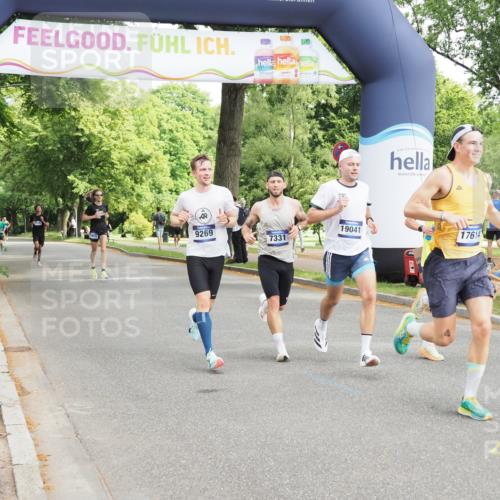 29.06.2025 - hella hamburg halbmarathon MichiJ http://msf.ph/oto/8167820 29.06.2025 10:14:31 Zwischen KM18-KM19 7331, 9269, 12360, 14753, 17614, 18569, 19041 meine-sportfotos.de