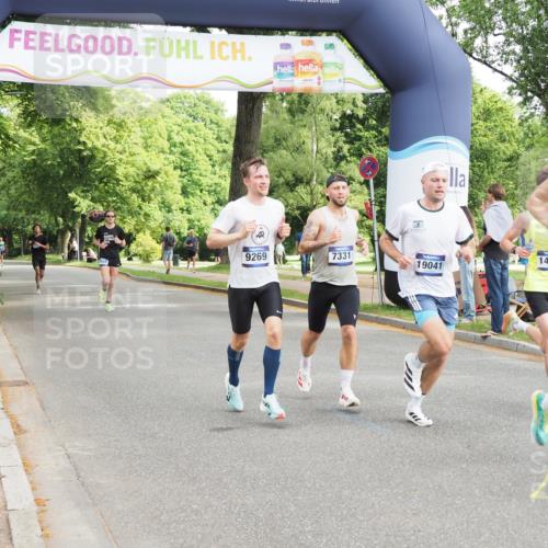 29.06.2025 - hella hamburg halbmarathon MichiJ http://msf.ph/oto/8167860 29.06.2025 10:14:31 Zwischen KM18-KM19 7331, 9269, 12360, 14753, 17614, 18569, 19041 meine-sportfotos.de