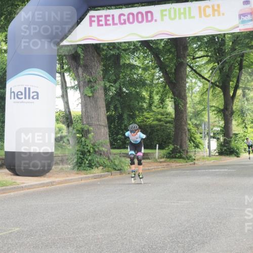 29.06.2025 - hella hamburg halbmarathon KatJ http://msf.ph/oto/8167886 29.06.2025 09:16:46 Zwischen KM18-KM19  meine-sportfotos.de