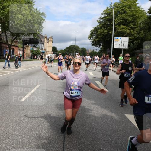 29.06.2025 - hella hamburg halbmarathon Yannick Fuchs http://msf.ph/oto/8167918 29.06.2025 10:40:52 20KM 1139, 2222, 2842, 3087, 4091, 4237, 4497, 4949, 5459, 6373, 6388, 6421, 6691, 6700, 6978, 7335, 8023, 8142, 8482, 8981, 9232, 9386, 9529, 9786, 9794, 11185, 11491, 12171, 12269, 12579, 12651, 12891, 13630, 13698, 13728, 13782, 13940, 14045, 14262, 14449, 14541, 14722, 15133, 15149, 15157, 15206, 15684, 15900, 16081, 16127, 16136, 16286, 16466, 16475, 17008, 17281, 17353, 17461, 17492, 17669, 17865, 17892, 18118 meine-sportfotos.de