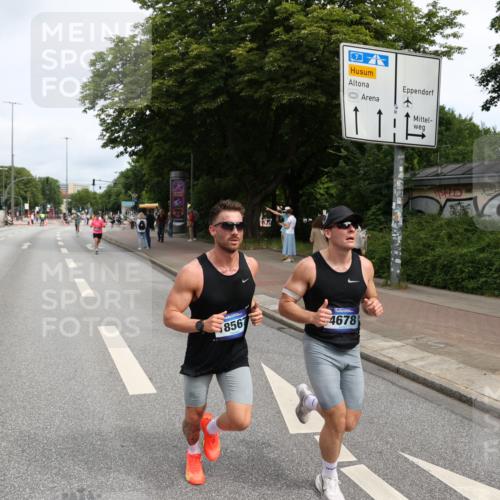 29.06.2025 - hella hamburg halbmarathon Yannick Fuchs http://msf.ph/oto/8167957 29.06.2025 10:23:05 20KM 1122, 3075, 4678, 5367, 7651, 8731, 10106, 12529, 13383, 15576, 16377, 17354, 18567, 18832 meine-sportfotos.de