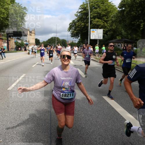 29.06.2025 - hella hamburg halbmarathon Yannick Fuchs http://msf.ph/oto/8168024 29.06.2025 10:40:53 20KM 1139, 2222, 2842, 3087, 4091, 4237, 4497, 4949, 5459, 6373, 6388, 6421, 6691, 6978, 7335, 8023, 8142, 8482, 8981, 9232, 9386, 9497, 9529, 9786, 9794, 10211, 11185, 11491, 11858, 12171, 12269, 12579, 12651, 12808, 12891, 13554, 13630, 13698, 13728, 13782, 13940, 14045, 14262, 14449, 14541, 14722, 15026, 15133, 15149, 15157, 15206, 15684, 15900, 16081, 16127, 16136, 16286, 16466, 16475, 17008, 17281, 17353, 17461, 17492, 17669, 17865, 17892, 18118 meine-sportfotos.de