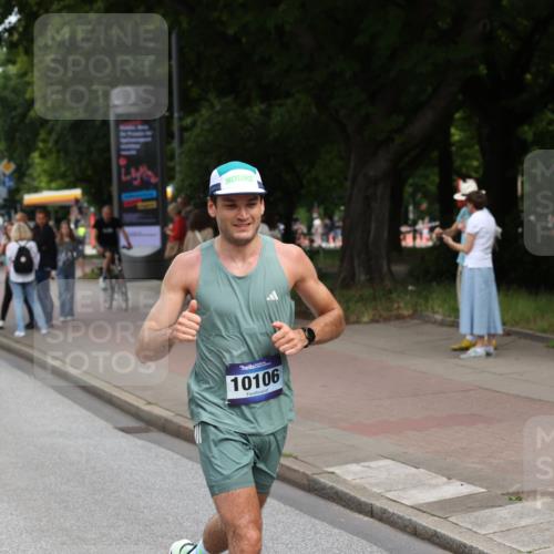 29.06.2025 - hella hamburg halbmarathon Yannick Fuchs http://msf.ph/oto/8168062 29.06.2025 10:23:14 20KM 3075, 4678, 10106, 12189, 12529, 13383, 16377, 18567 meine-sportfotos.de