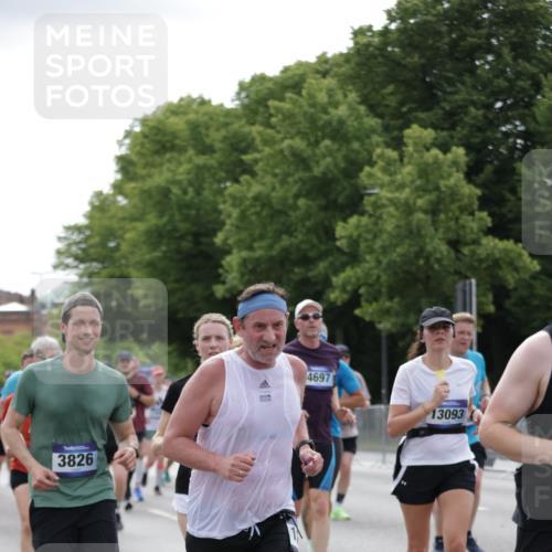 29.06.2025 - hella hamburg halbmarathon Jannik Wohlers http://msf.ph/oto/8168066 29.06.2025 10:21:06 Lombardsbrücke 1072, 1401, 2271, 2635, 2815, 3122, 3770, 3817, 3825, 3826, 4697, 4786, 5122, 5373, 5395, 5412, 5493, 5759, 5957, 6086, 6103, 6844, 7375, 7522, 7553, 7781, 8095, 8286, 8896, 9100, 9369, 9483, 9499, 9532, 9624, 10374, 10874, 10921, 11117, 11610, 12018, 12041, 12368, 12402, 13093, 13584, 13937, 14118, 14278, 14664, 15267, 15404, 15603, 15752, 15869, 16045, 16107, 17799, 17961, 17969, 18378, 18851, 19012 meine-sportfotos.de