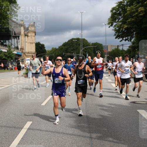 29.06.2025 - hella hamburg halbmarathon Yannick Fuchs http://msf.ph/oto/8168122 29.06.2025 10:40:54 20KM 1139, 2222, 2842, 3087, 4091, 4237, 4497, 4949, 5459, 6373, 6388, 6421, 6691, 6978, 7335, 8023, 8142, 8482, 8981, 9232, 9386, 9497, 9529, 9786, 9794, 10208, 10211, 11185, 11491, 11858, 12171, 12269, 12579, 12651, 12808, 12891, 13554, 13698, 13728, 13782, 13940, 14045, 14262, 14449, 14541, 14722, 15026, 15133, 15149, 15157, 15206, 15684, 15900, 16081, 16127, 16136, 16286, 16466, 16475, 17008, 17281, 17353, 17461, 17492, 17669, 17865, 17892, 18118 meine-sportfotos.de