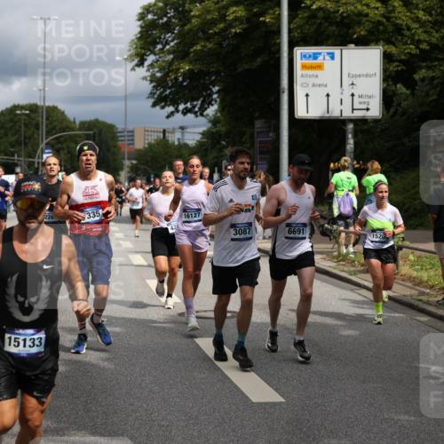 29.06.2025 - hella hamburg halbmarathon Yannick Fuchs http://msf.ph/oto/8168428 29.06.2025 10:40:55 20KM 1139, 2222, 2842, 3087, 4091, 4237, 4497, 4949, 5459, 6373, 6388, 6421, 6691, 6978, 7335, 8023, 8142, 8482, 8981, 9232, 9386, 9497, 9529, 9786, 9794, 10208, 10211, 11185, 11491, 11858, 12171, 12269, 12579, 12651, 12808, 12891, 13554, 13698, 13728, 13782, 13940, 14045, 14262, 14449, 14541, 14722, 15026, 15133, 15149, 15157, 15206, 15611, 15684, 15900, 16081, 16127, 16136, 16466, 16475, 17008, 17281, 17353, 17461, 17492, 17669, 17865, 17892, 18118 meine-sportfotos.de