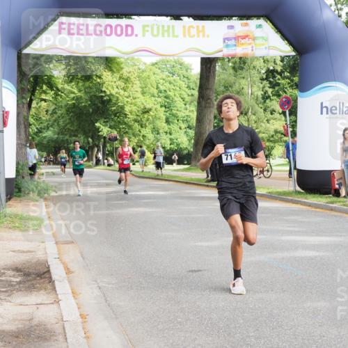29.06.2025 - hella hamburg halbmarathon MichiJ http://msf.ph/oto/8168436 29.06.2025 10:14:36 Zwischen KM18-KM19 7142, 7331, 7855, 9269, 14753, 17614, 19041 meine-sportfotos.de
