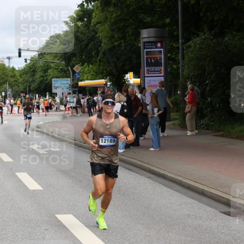 29.06.2025 - hella hamburg halbmarathon Yannick Fuchs http://msf.ph/oto/8168585 29.06.2025 10:23:28 20KM 1953, 2604, 3075, 7389, 10222, 12189, 12529, 13383, 14140, 15883, 17488 meine-sportfotos.de