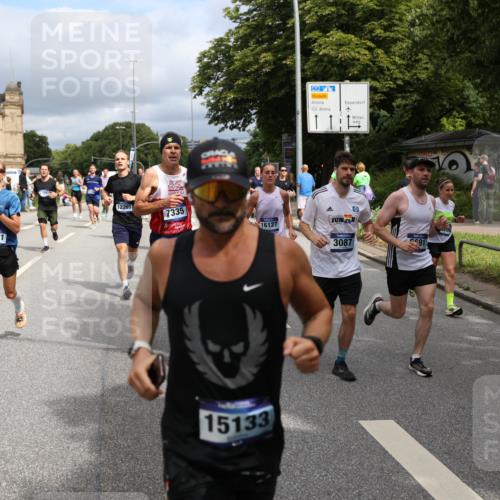 29.06.2025 - hella hamburg halbmarathon Yannick Fuchs http://msf.ph/oto/8168611 29.06.2025 10:40:56 20KM 1139, 2222, 2623, 2842, 3087, 4091, 4237, 4497, 4949, 5459, 6373, 6388, 6421, 6691, 6978, 7335, 8023, 8142, 8482, 8981, 9232, 9386, 9497, 9529, 9786, 9794, 10208, 10211, 11077, 11185, 11491, 11858, 12171, 12269, 12579, 12651, 12808, 12891, 13554, 13698, 13728, 13782, 13940, 14045, 14262, 14415, 14449, 14541, 14722, 15026, 15133, 15149, 15157, 15206, 15611, 15684, 15900, 16081, 16127, 16136, 16466, 16475, 17008, 17281, 17353, 17461, 17492, 17669, 17865, 17892, 18118 meine-sportfotos.de