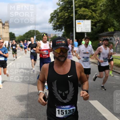 29.06.2025 - hella hamburg halbmarathon Yannick Fuchs http://msf.ph/oto/8168632 29.06.2025 10:40:56 20KM 1139, 2222, 2623, 2842, 3087, 4091, 4237, 4497, 4949, 5459, 6373, 6388, 6421, 6691, 6978, 7335, 8023, 8142, 8482, 8981, 9232, 9386, 9497, 9529, 9786, 9794, 10208, 10211, 11077, 11185, 11491, 11858, 12171, 12269, 12579, 12651, 12808, 12891, 13554, 13698, 13728, 13782, 13940, 14045, 14262, 14415, 14449, 14541, 14722, 15026, 15133, 15149, 15157, 15206, 15611, 15684, 15900, 16081, 16127, 16136, 16466, 16475, 17008, 17281, 17353, 17461, 17492, 17669, 17865, 17892, 18118 meine-sportfotos.de