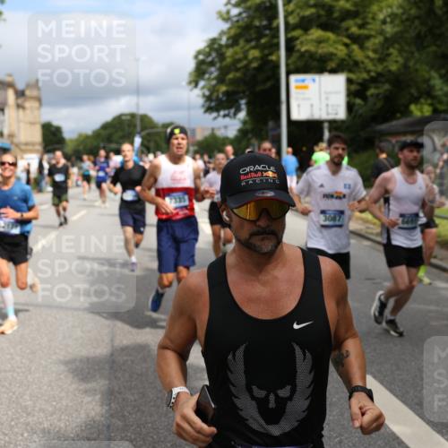 29.06.2025 - hella hamburg halbmarathon Yannick Fuchs http://msf.ph/oto/8168646 29.06.2025 10:40:56 20KM 1139, 2222, 2623, 2842, 3087, 4091, 4237, 4497, 4949, 5459, 6373, 6388, 6421, 6691, 6978, 7335, 8023, 8142, 8482, 8981, 9232, 9386, 9497, 9529, 9786, 9794, 10208, 10211, 11077, 11185, 11491, 11858, 12171, 12269, 12579, 12651, 12808, 12891, 13554, 13698, 13728, 13782, 13940, 14045, 14262, 14415, 14449, 14541, 14722, 15026, 15133, 15149, 15157, 15206, 15611, 15684, 15900, 16081, 16127, 16136, 16466, 16475, 17008, 17281, 17353, 17461, 17492, 17669, 17865, 17892, 18118 meine-sportfotos.de