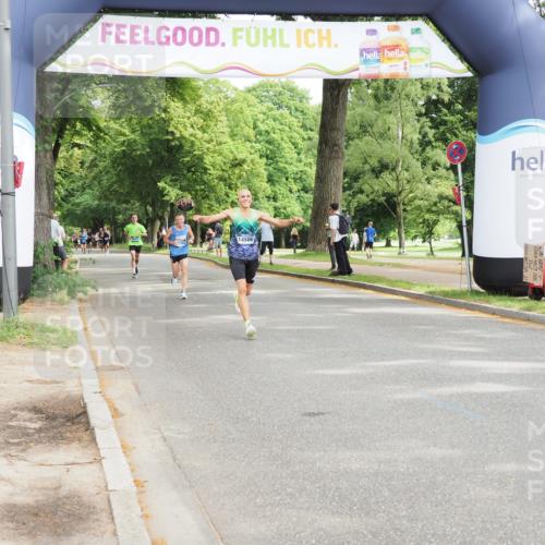 29.06.2025 - hella hamburg halbmarathon MichiJ http://msf.ph/oto/8168696 29.06.2025 10:14:44 Zwischen KM18-KM19 2892, 7142, 14506, 16361 meine-sportfotos.de