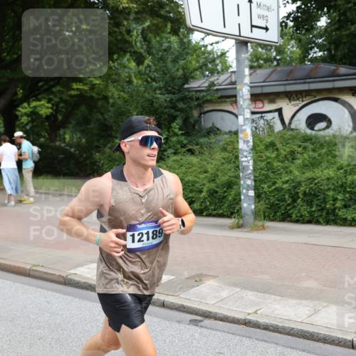 29.06.2025 - hella hamburg halbmarathon Yannick Fuchs http://msf.ph/oto/8168720 29.06.2025 10:23:30 20KM 1953, 2604, 3075, 3968, 7389, 10222, 12189, 12529, 14140, 15655, 15883, 17374, 17488 meine-sportfotos.de