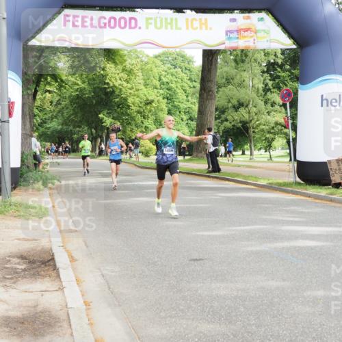 29.06.2025 - hella hamburg halbmarathon MichiJ http://msf.ph/oto/8168723 29.06.2025 10:14:44 Zwischen KM18-KM19 2892, 7142, 14506, 16361 meine-sportfotos.de