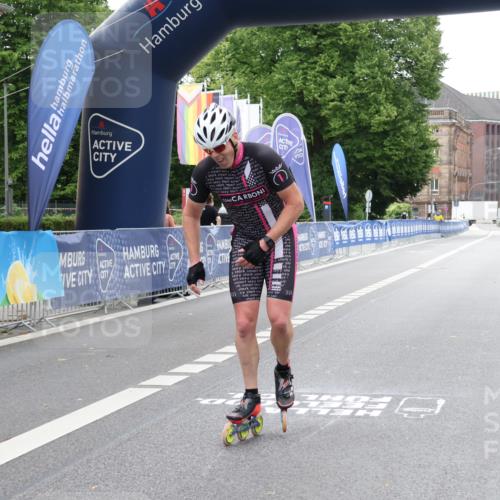 29.06.2025 - hella hamburg halbmarathon Strokosch-Dieckow http://msf.ph/oto/8168867 29.06.2025 09:07:31 Ziel 20477 meine-sportfotos.de