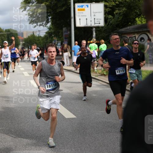29.06.2025 - hella hamburg halbmarathon Yannick Fuchs http://msf.ph/oto/8168911 29.06.2025 10:40:58 20KM 1139, 2222, 2623, 3087, 4091, 4237, 4497, 5459, 6373, 6388, 6421, 6691, 6978, 7335, 8023, 8142, 8482, 8981, 9232, 9386, 9497, 9529, 9786, 9794, 10208, 10211, 11077, 11185, 11491, 11858, 12171, 12269, 12579, 12651, 12808, 12891, 13554, 13698, 13728, 13782, 13940, 14045, 14262, 14415, 14449, 14541, 14722, 15026, 15133, 15149, 15157, 15206, 15611, 15684, 15900, 16081, 16127, 16136, 16466, 16475, 17008, 17281, 17353, 17461, 17492, 17669, 17865, 17892, 18118 meine-sportfotos.de